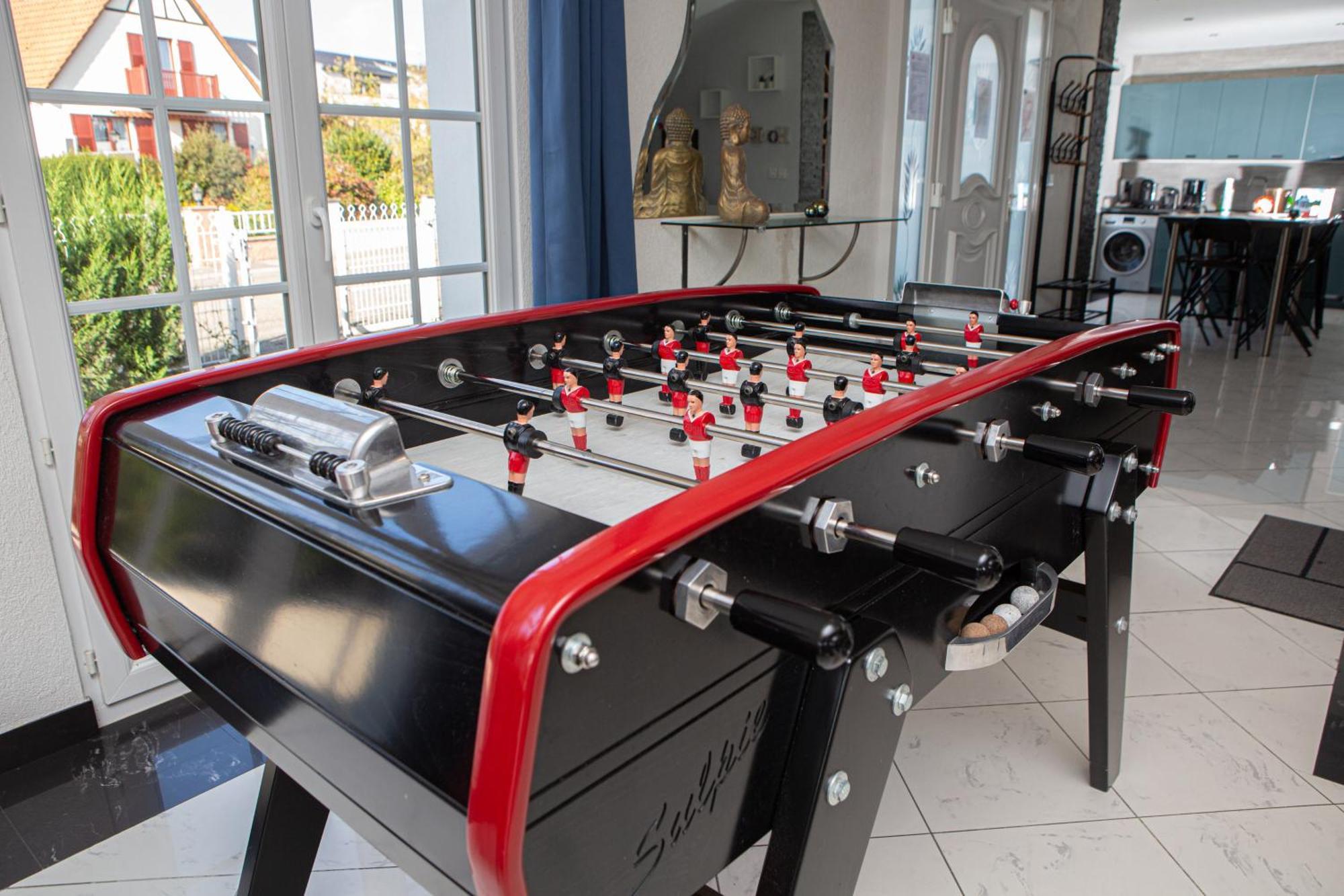 Gites Spa Strasbourg - Villa Ours - Spa Prive, Sauna, Borne D'Arcade, Babyfoot Ittenheim エクステリア 写真